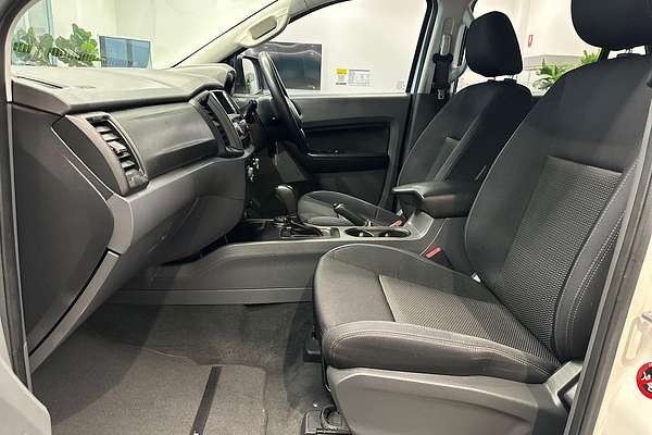 2016 Ford Everest Ambiente UA 3.2L