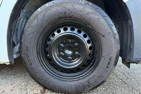 2019 Toyota Hiace Commuter GDH322R