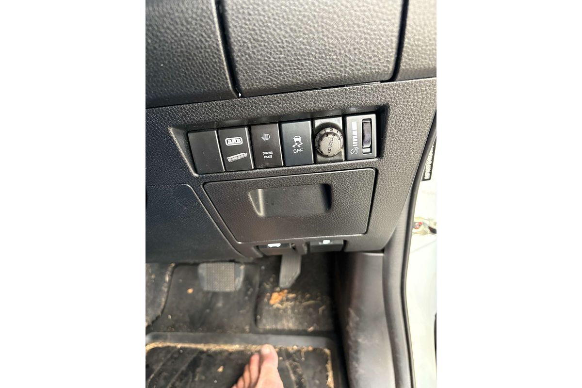 2022 Isuzu D-MAX LS-U+  4X4