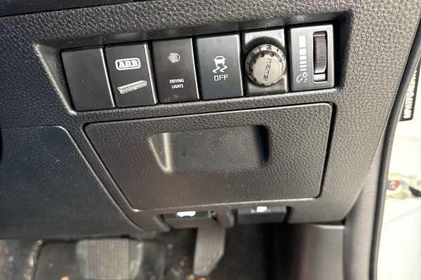 2022 Isuzu D-MAX LS-U+  4X4