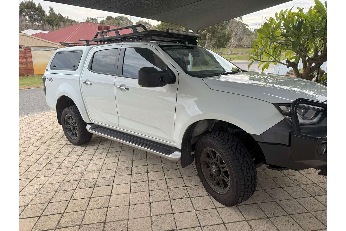 2022 Isuzu D-MAX LS-U+  4X4