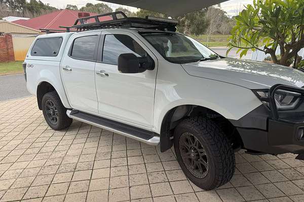 2022 Isuzu D-MAX LS-U+  4X4
