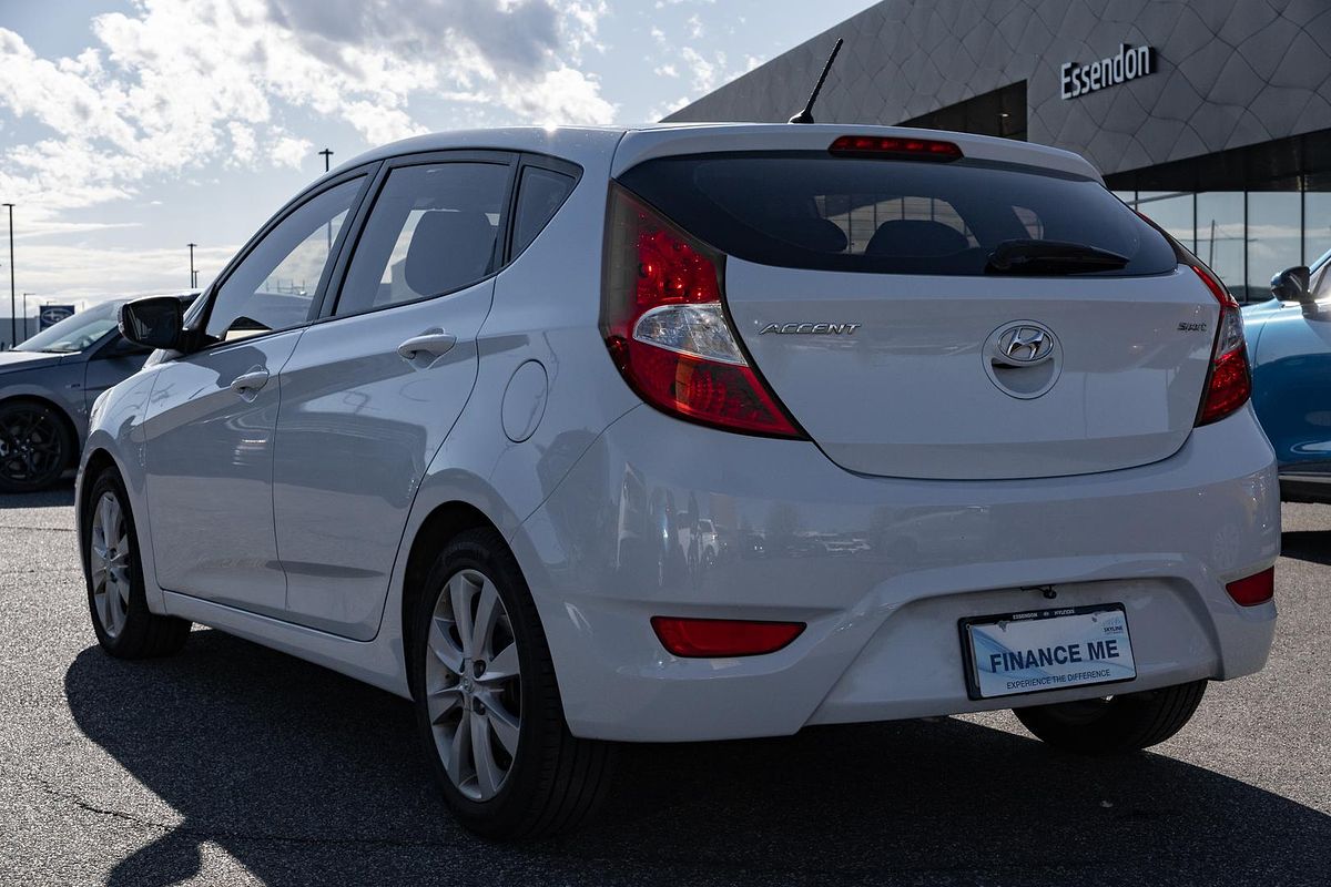 2019 Hyundai Accent Sport RB6