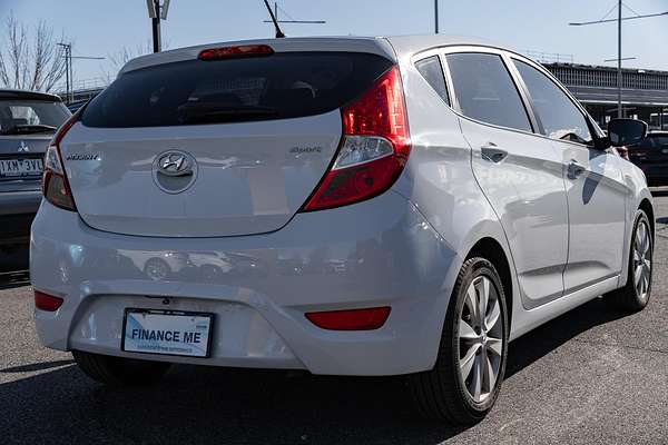 2019 Hyundai Accent Sport RB6