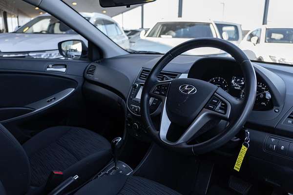 2019 Hyundai Accent Sport RB6