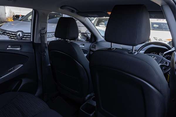 2019 Hyundai Accent Sport RB6