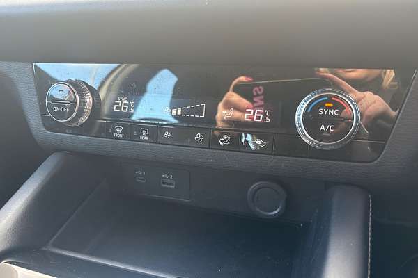 2022 Mitsubishi Outlander ES ZM