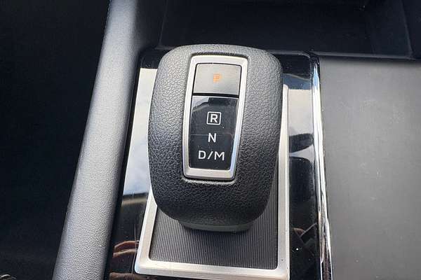 2022 Mitsubishi Outlander ES ZM