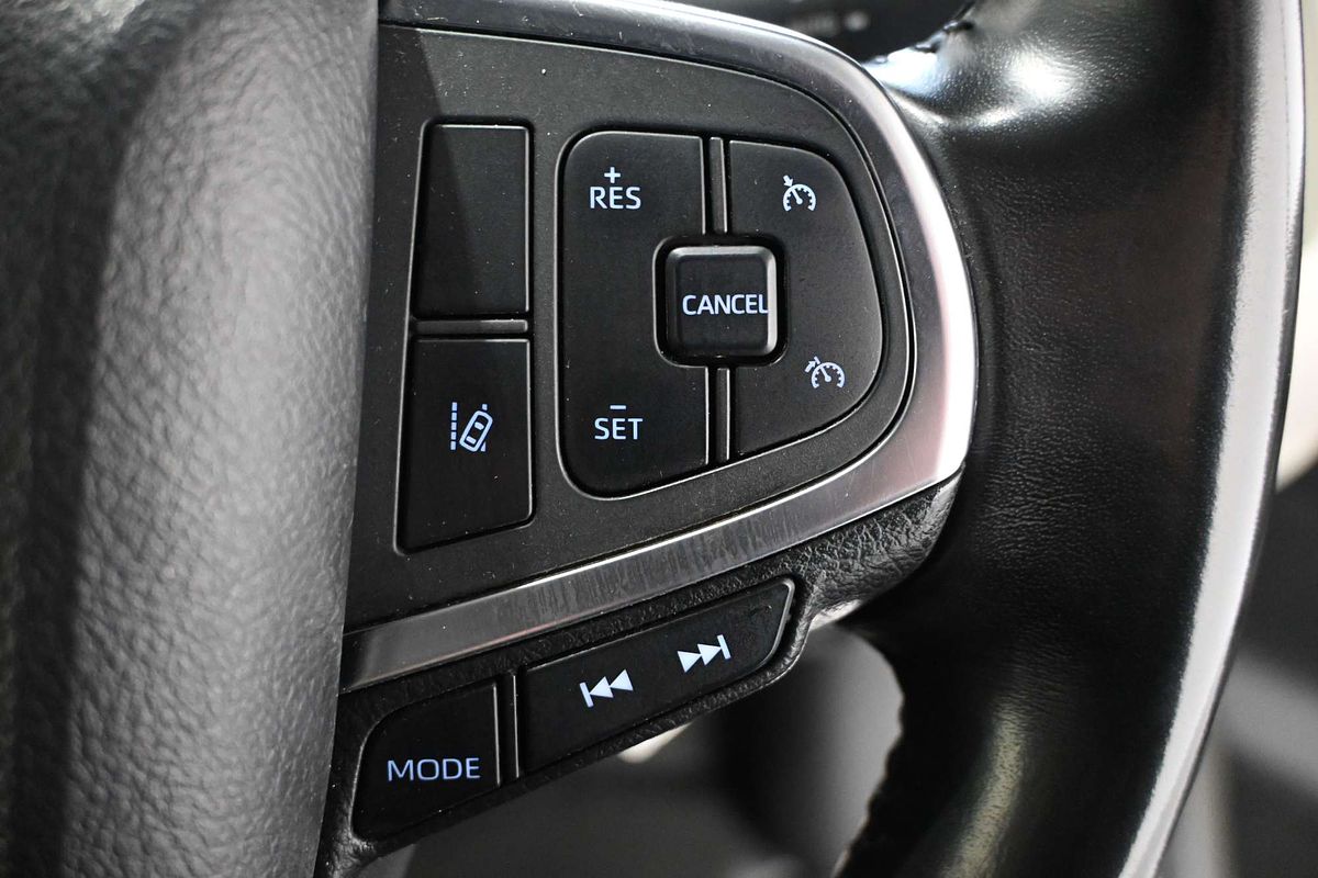 2020 Toyota Hiace GDH300R LWB