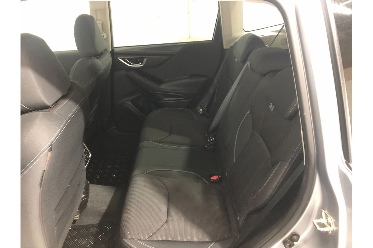 2018 Subaru Forester 2.5i S5