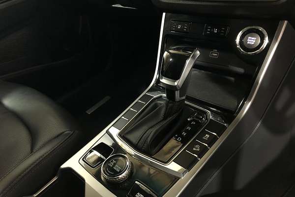 2020 SsangYong Korando Ultimate C300