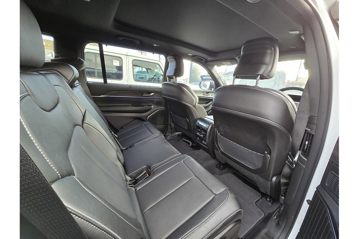 2023 Jeep Grand Cherokee Overland WL