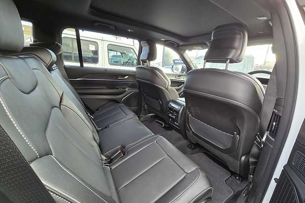 2023 Jeep Grand Cherokee Overland WL