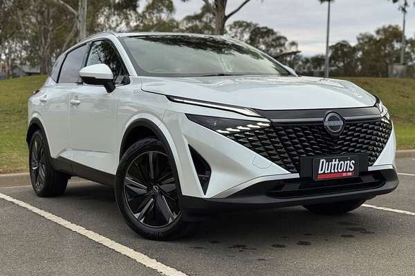 2025 Nissan QASHQAI Ti J12