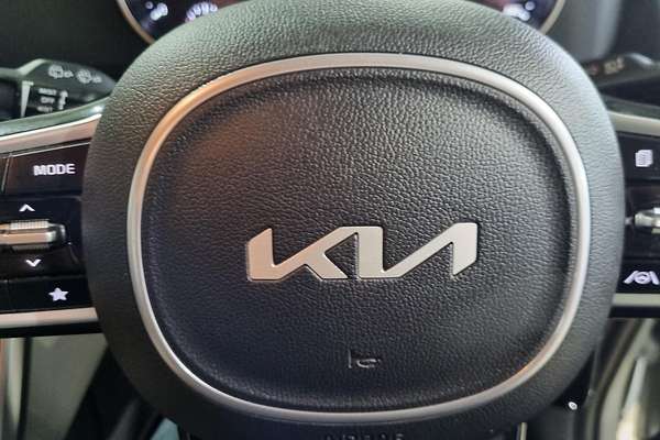 2022 Kia Carnival S KA4