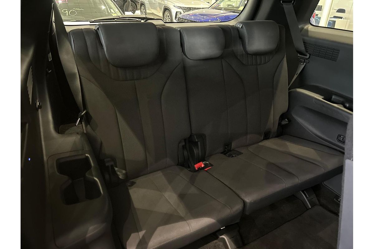 2024 Hyundai Palisade Calligraphy Black Ink LX2.V5