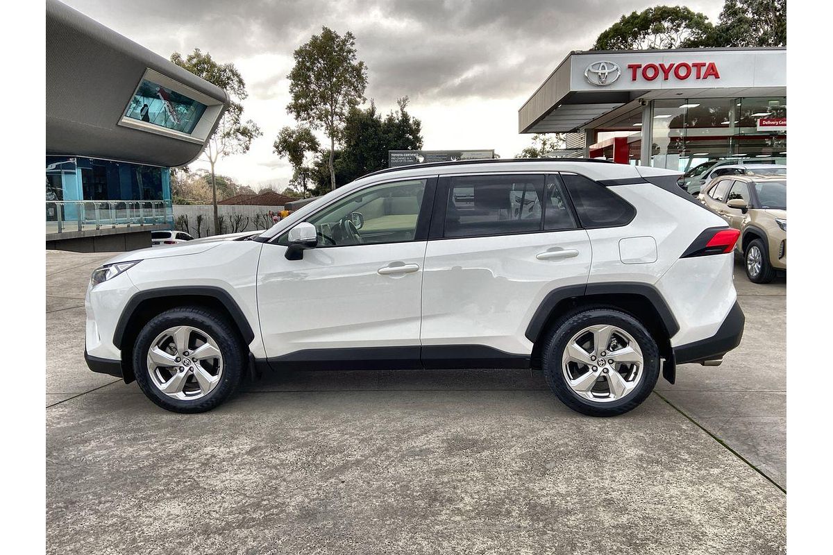 2021 Toyota RAV4 GXL MXAA52R