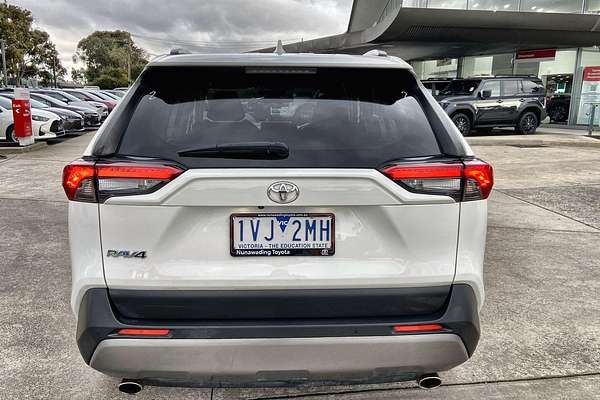 2021 Toyota RAV4 GXL MXAA52R