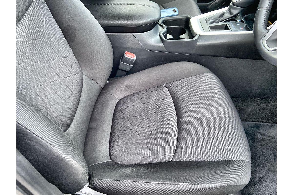 2021 Toyota RAV4 GXL MXAA52R