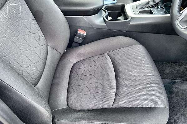 2021 Toyota RAV4 GXL MXAA52R