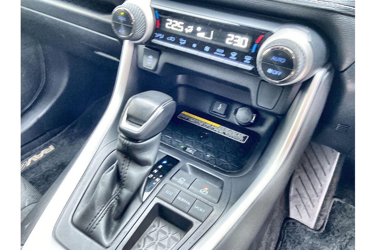 2021 Toyota RAV4 GXL MXAA52R