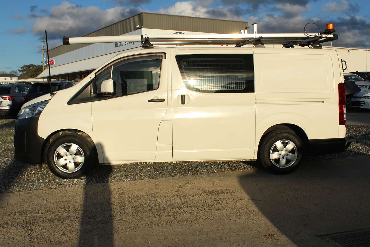 2019 Toyota Hiace GDH300R LWB