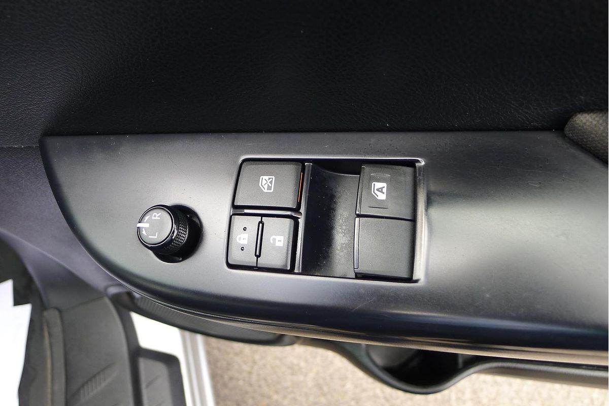 2022 Toyota Hilux Workmate TGN121R Rear Wheel Drive