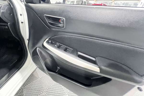 2018 Suzuki Swift GL Navigator AZ