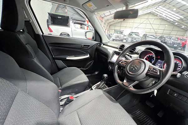 2018 Suzuki Swift GL Navigator AZ