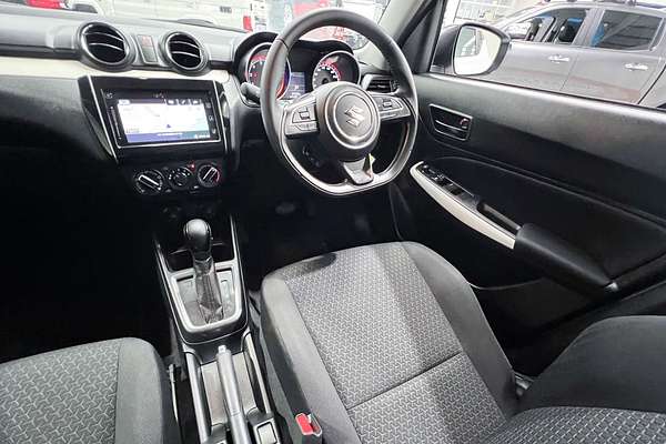 2018 Suzuki Swift GL Navigator AZ