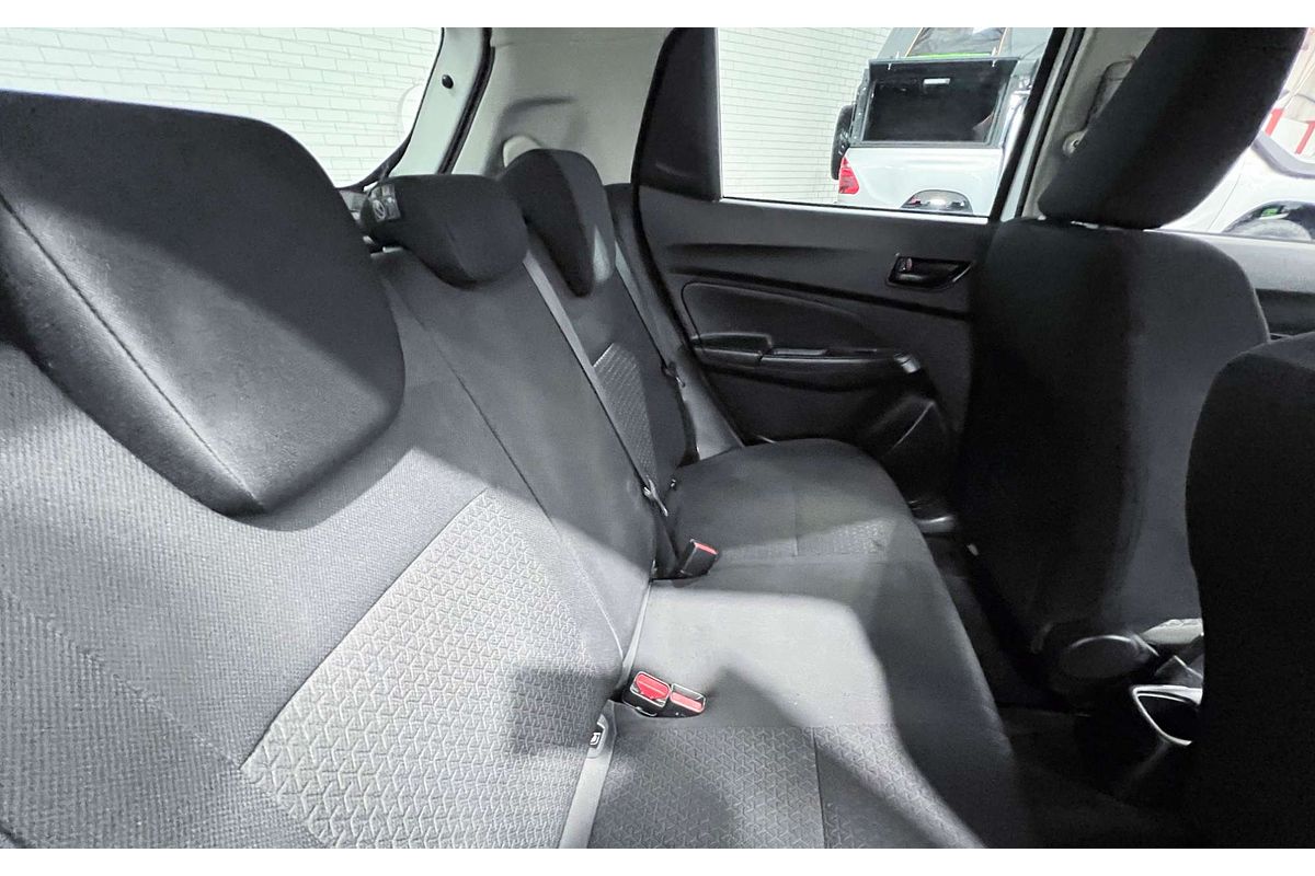 2018 Suzuki Swift GL Navigator AZ