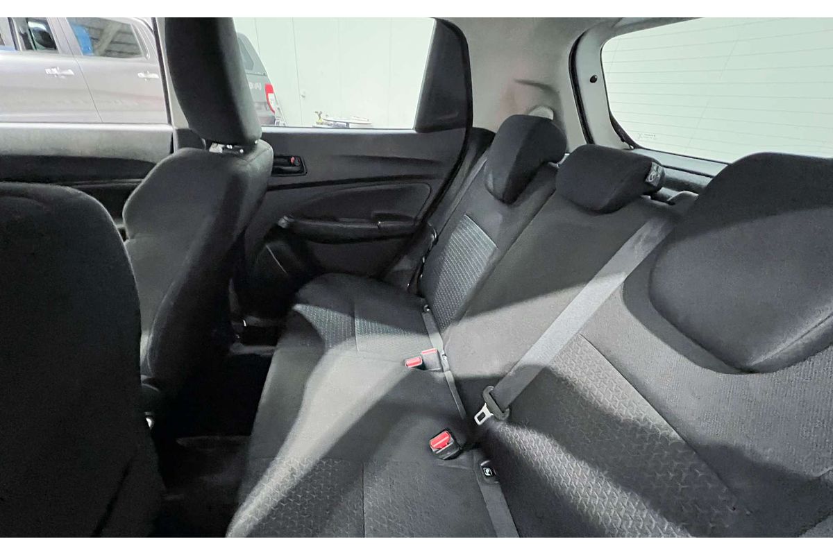 2018 Suzuki Swift GL Navigator AZ
