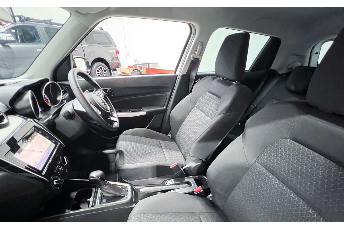 2018 Suzuki Swift GL Navigator AZ