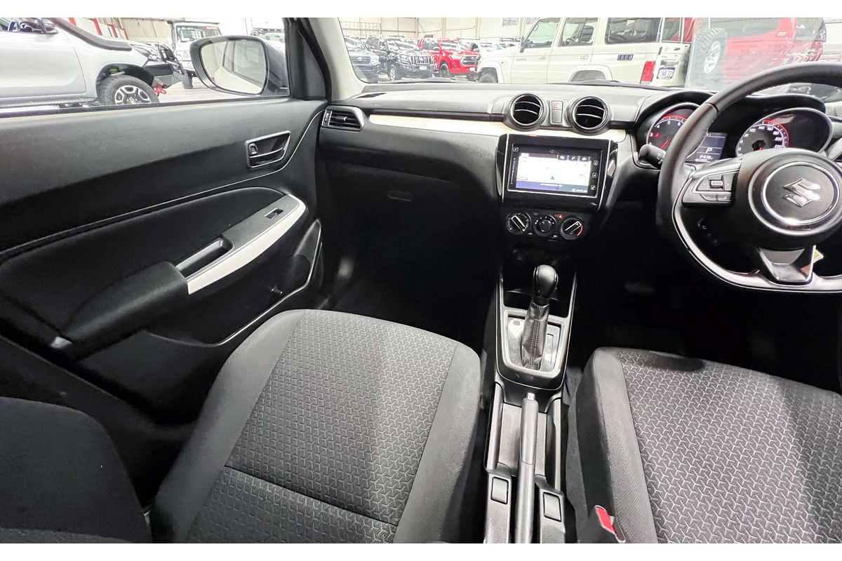 2018 Suzuki Swift GL Navigator AZ