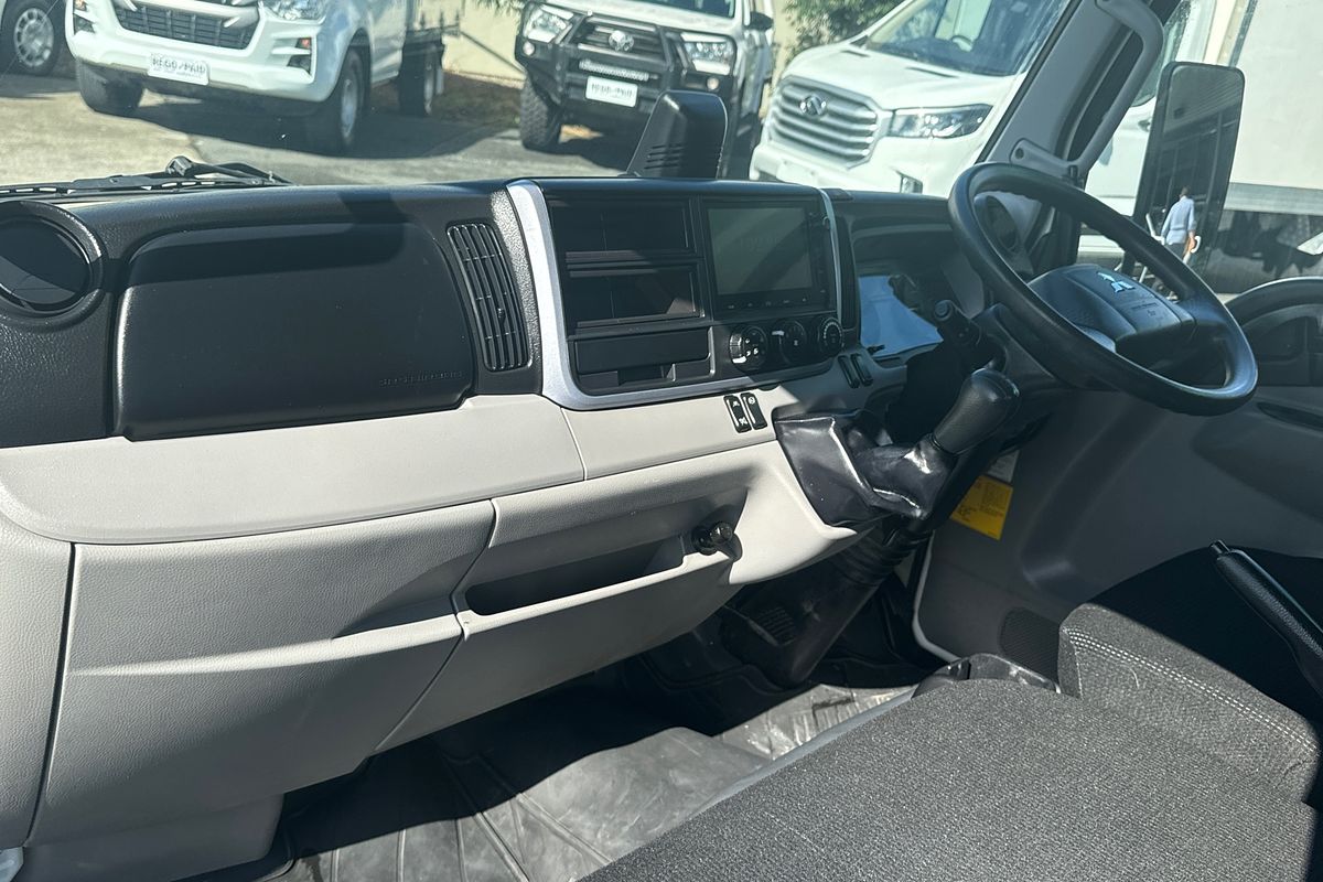 2020 Fuso Canter 515 4x2 SWB