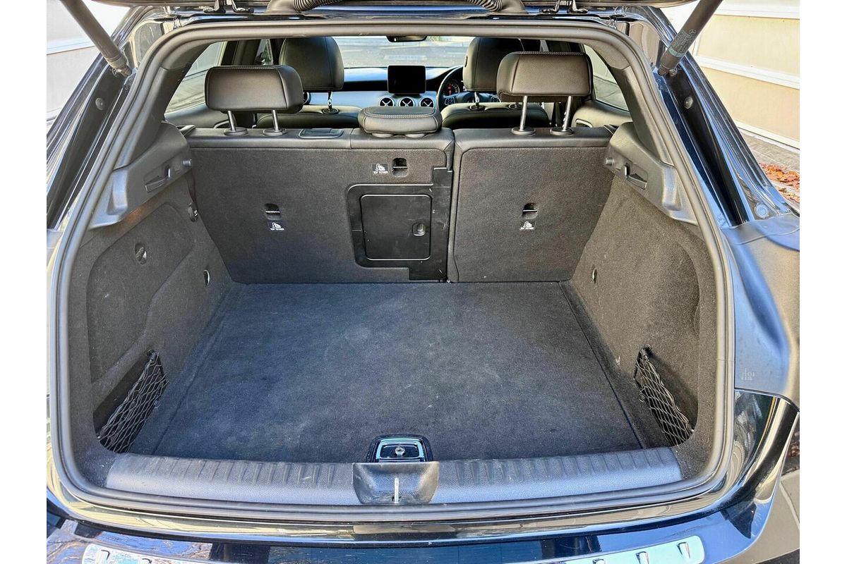 2018 Mercedes-Benz GLA-Class GLA220 d X156