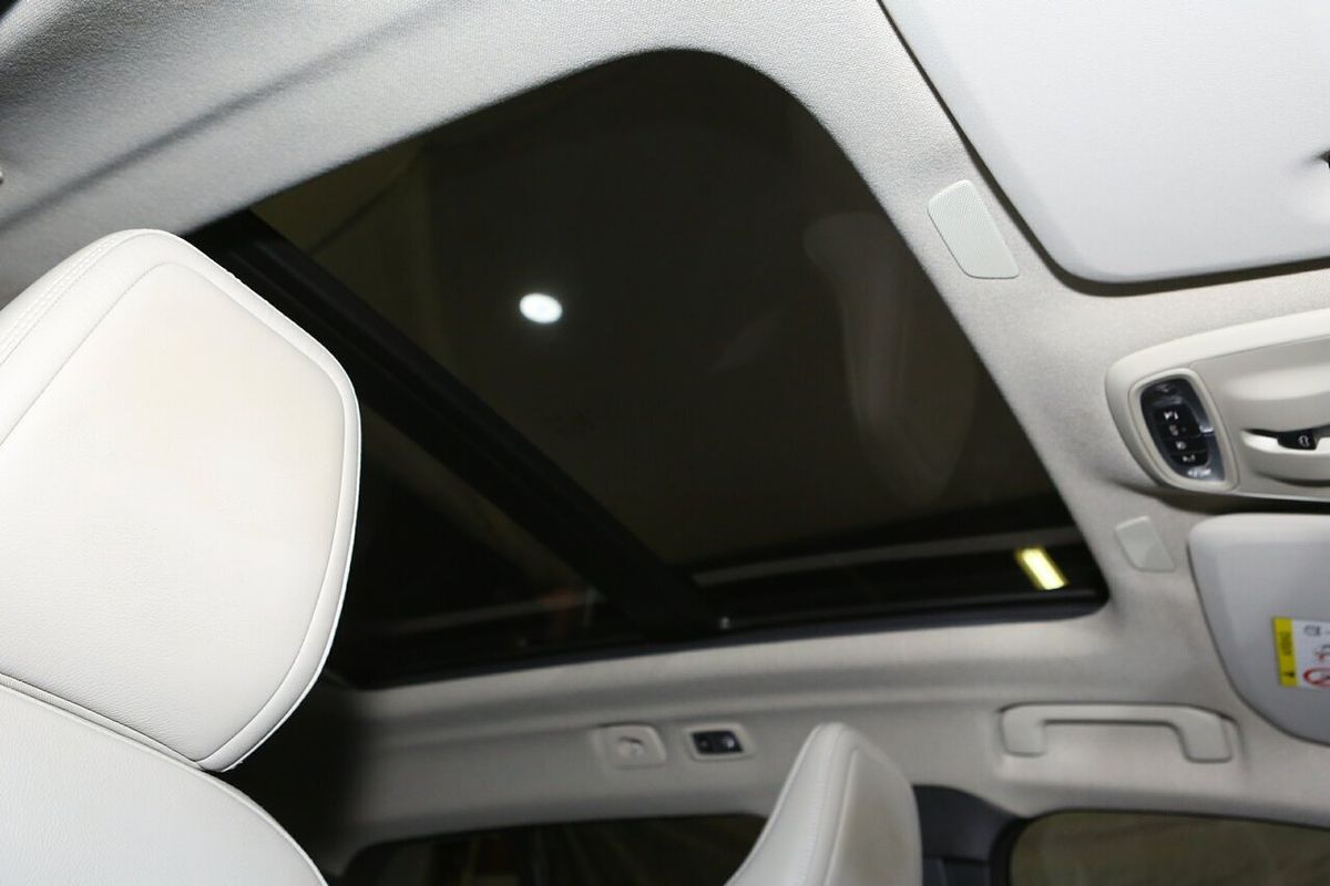 2021 Volvo XC40 T4 Inscription