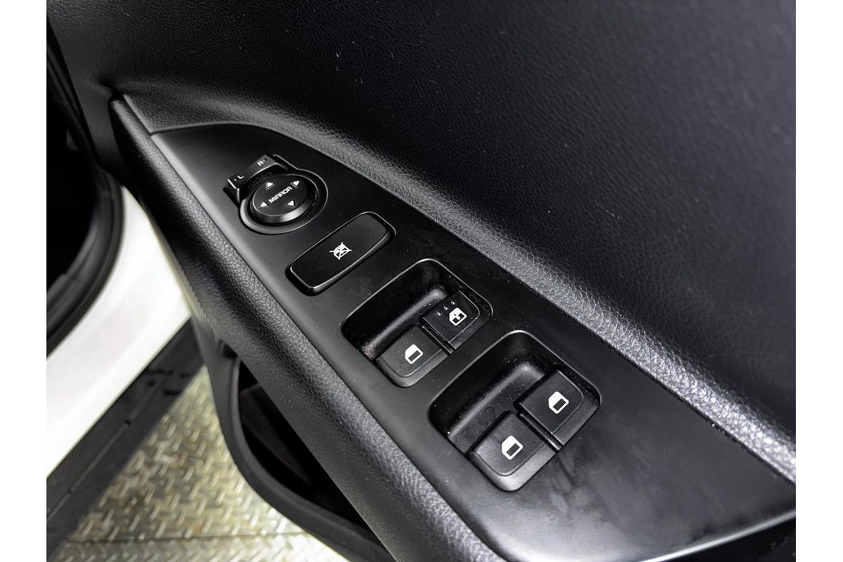 2022 Kia Stonic S YB