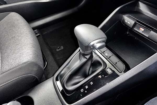 2022 Kia Stonic S YB