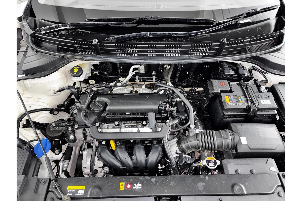 2022 Kia Stonic S YB