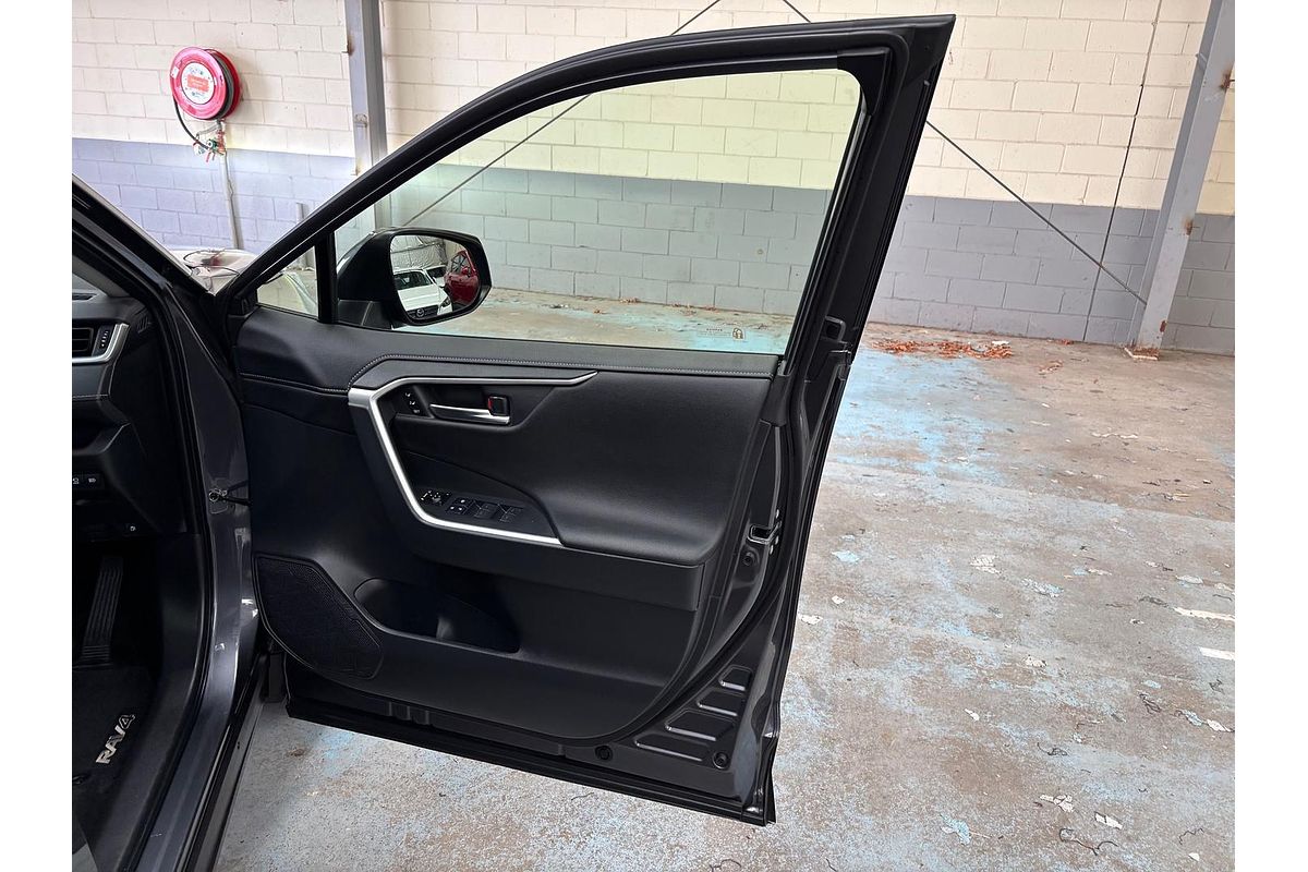 2024 Toyota RAV4 Cruiser AXAH54R