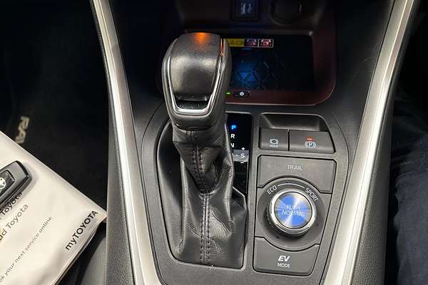 2024 Toyota RAV4 Cruiser AXAH54R