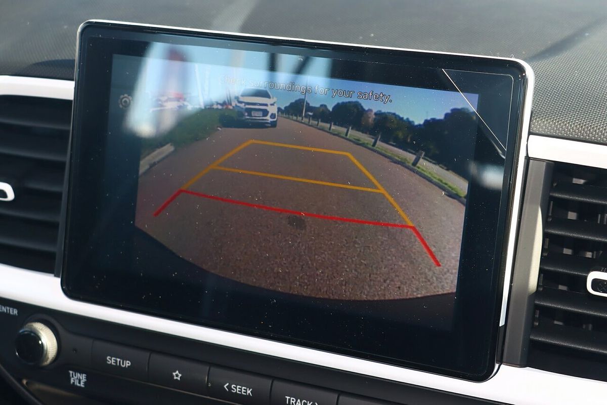 2025 Hyundai Venue Active QX.V5