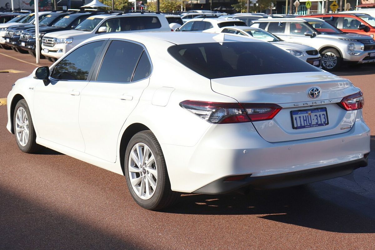 2024 Toyota Camry Ascent AXVH70R