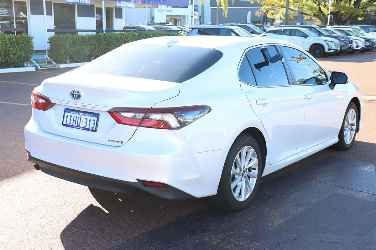 2024 Toyota Camry Ascent AXVH70R