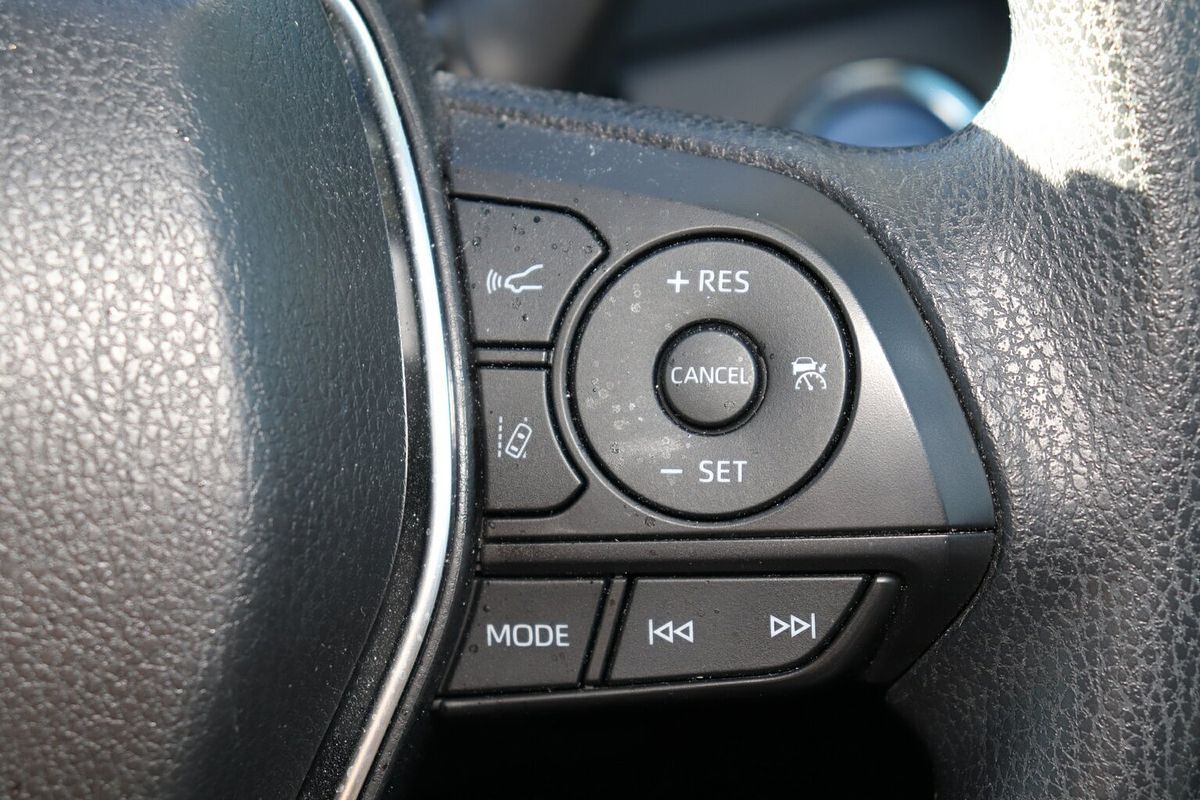 2024 Toyota Camry Ascent AXVH70R