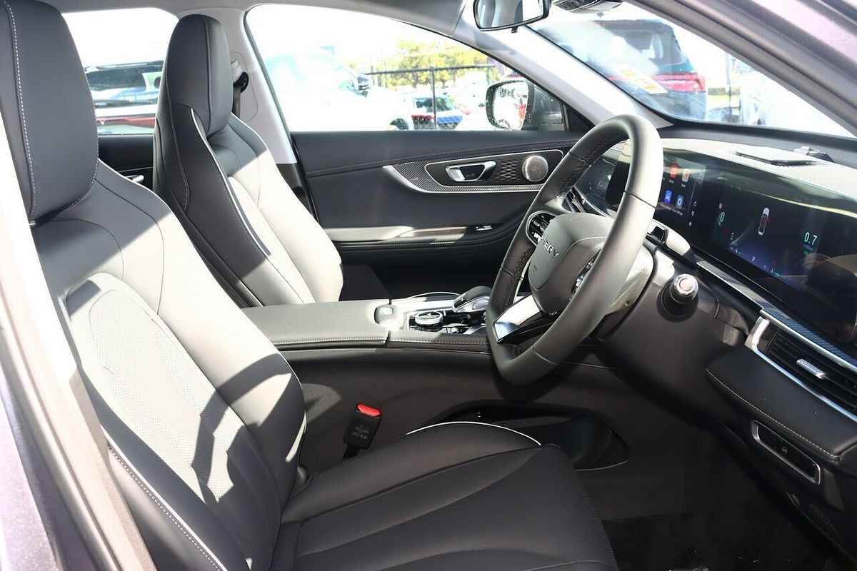 2025 Chery Tiggo 7 Pro SE