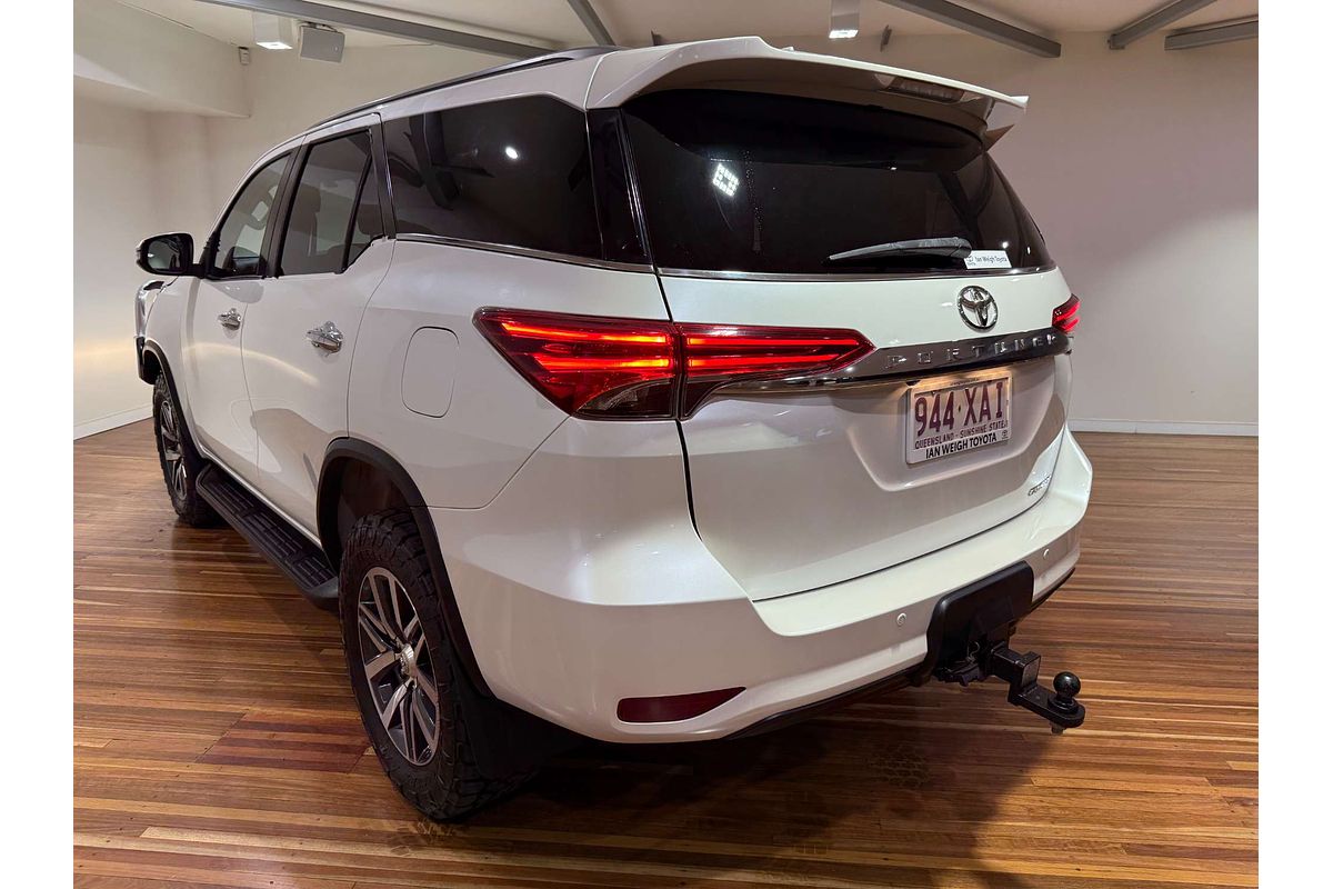 2016 Toyota Fortuner Crusade GUN156R