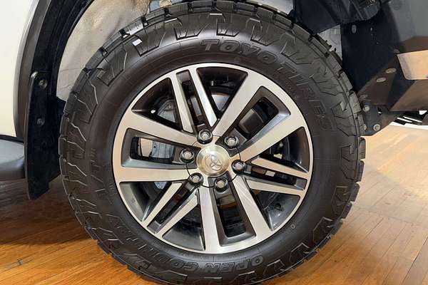 2016 Toyota Fortuner Crusade GUN156R
