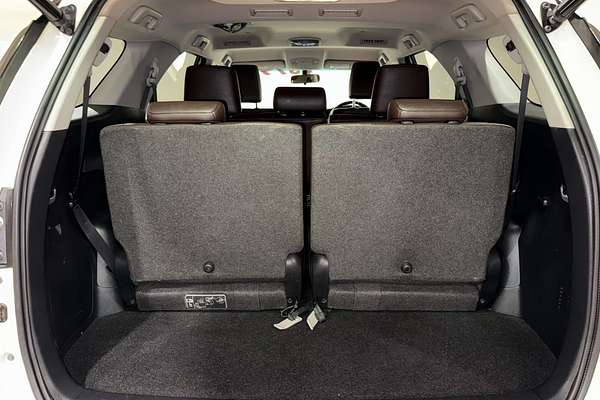 2016 Toyota Fortuner Crusade GUN156R